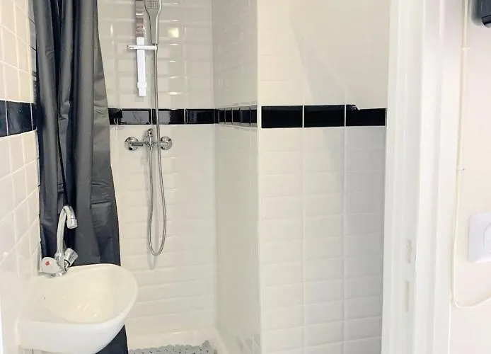 Apartament Rue Du Faubourg Poissonniere Paryż