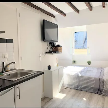 Rue Du Faubourg Poissonniere Apartamento *